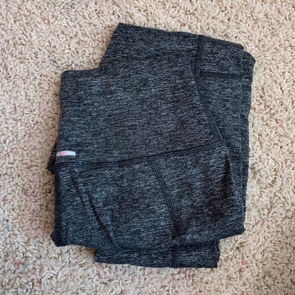 Aerie leggings with side pocket
